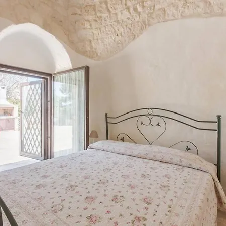 Trulli Antonio, Authentic Apulian Trullo With Private Pool