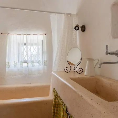Trulli Antonio, Authentic Apulian Trullo With Private Pool