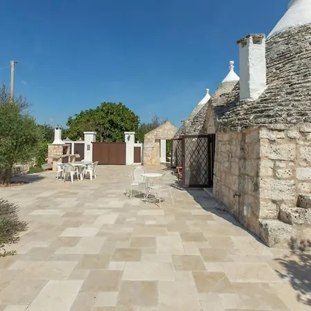 Willa Trulli Antonio, Authentic Apulian Trullo With Private Pool *